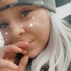 vanessaposer
